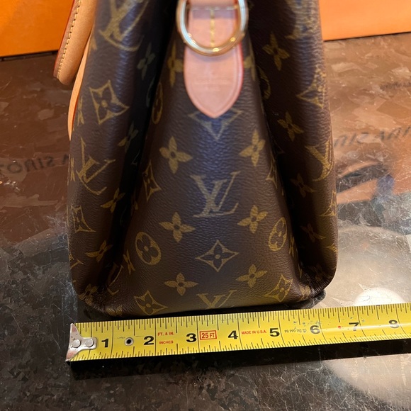 Authentic Louis Vuitton Soufflot MM. - Picture 9 of 9
